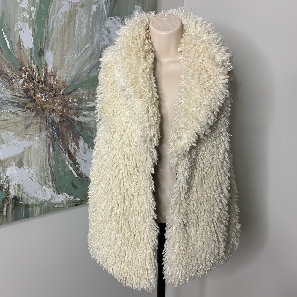 Betsey Johnson Faux Fur Cream Leopard Vest 100